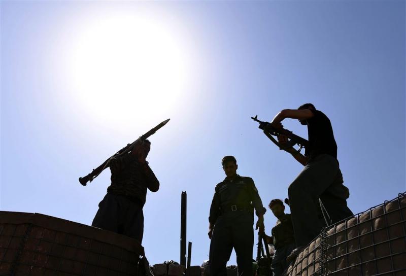 Taliban vallen vliegveld Kunduz aan