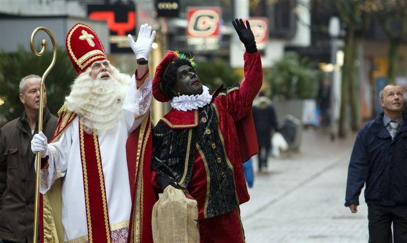 Albert Heijn: Zwarte Piet hoort erbij