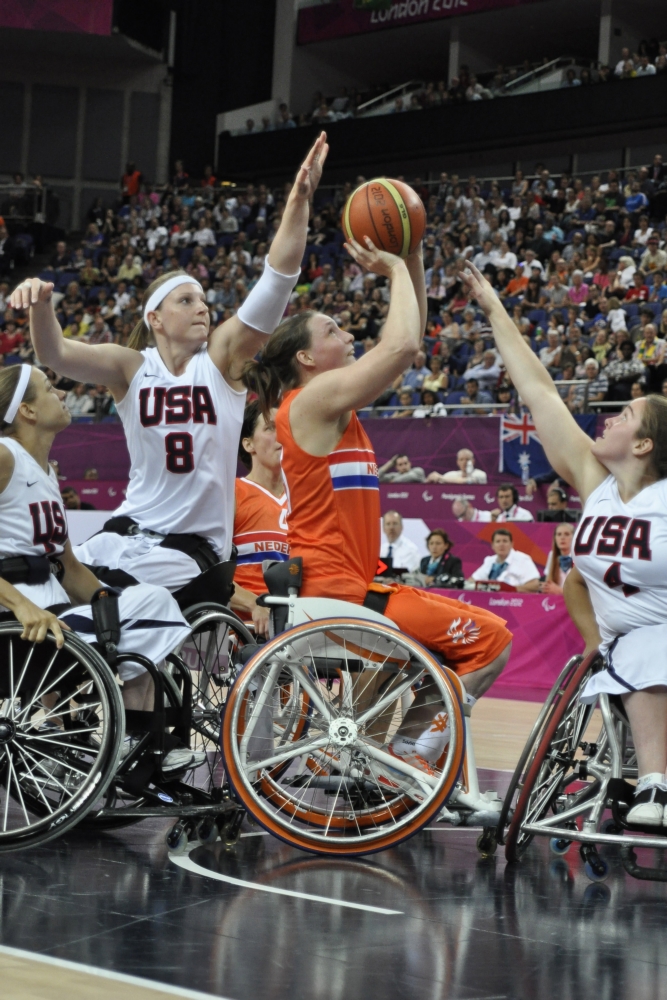 Beijer legt aan tegen de VS op de Paralympische Spelen van Londen in 2012, waar Nederland brons veroverde (PRO SHOTS/Zuma Sports Wire)