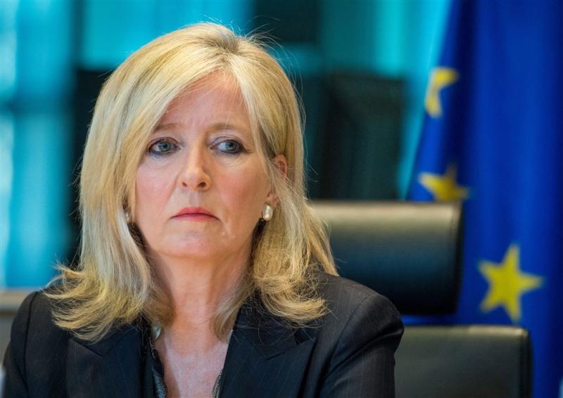 Ombudsman: Brussel niet open over tabakslobby