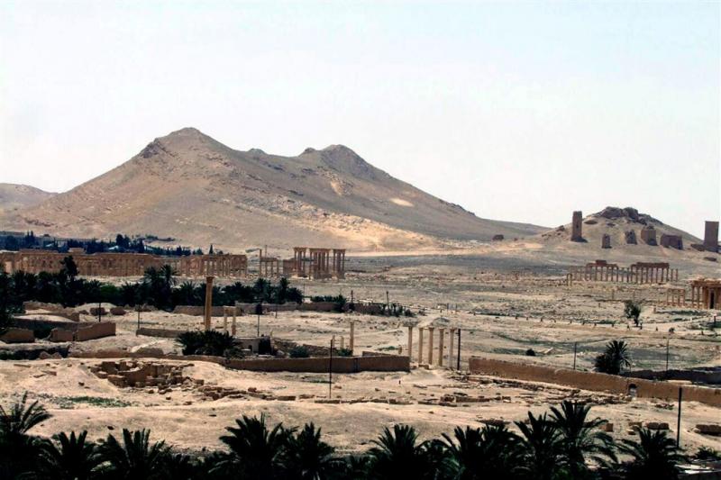 'IS-strijders blazen triomfboog Palmyra op'
