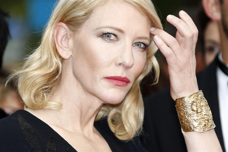 Cate Blanchett vindt selfies maken zielig