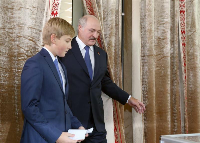 'Ruime meerderheid voor Loekasjenko'