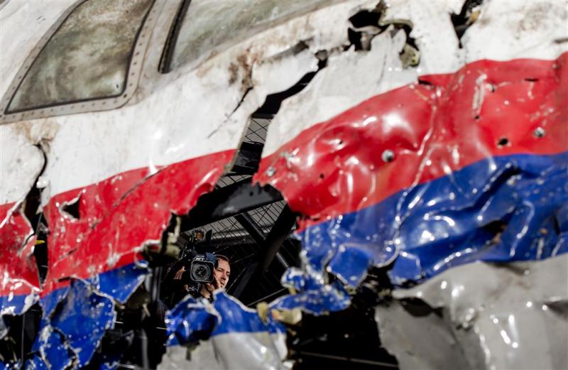 OM spreekt van aanslag op vlucht MH17