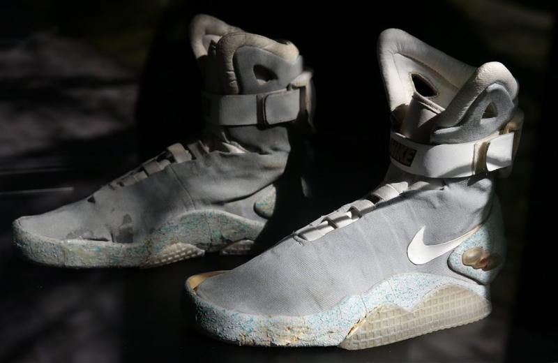 Michael J. Fox test zelfstrikkende sneakers
