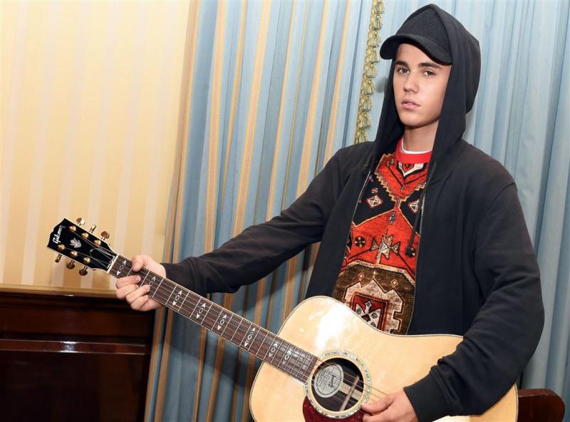 Justin Bieber zegt sorry in nieuwe videoclip