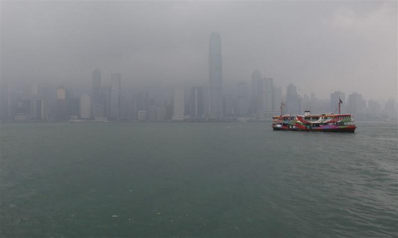 100 gewonden bij botsing veerboot Hongkong
