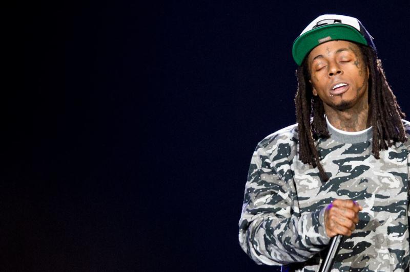 Politie neemt inboedel Lil Wayne in beslag