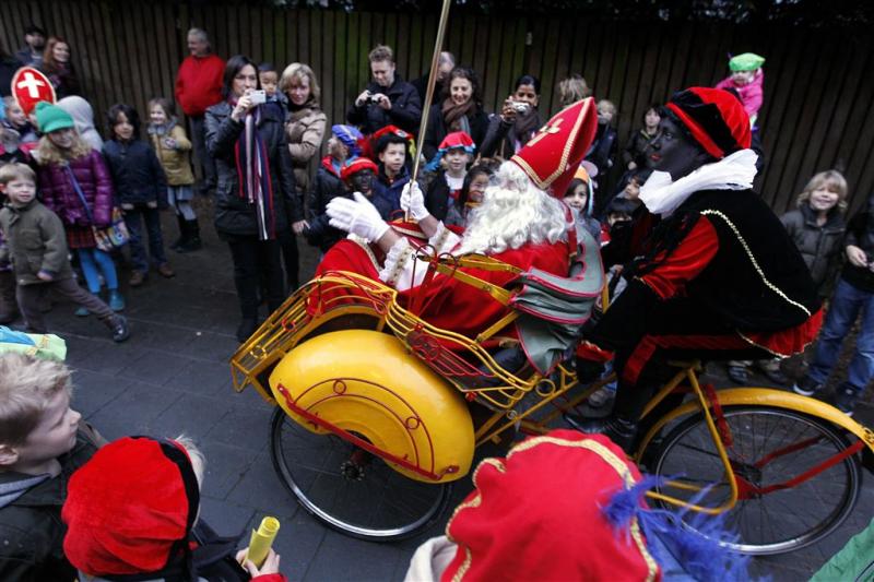 'Zwarte Piet op veel scholen welkom'