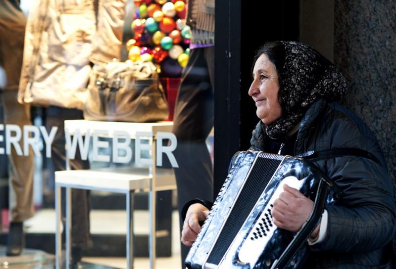 Amsterdam legt straatmuzikanten aan banden