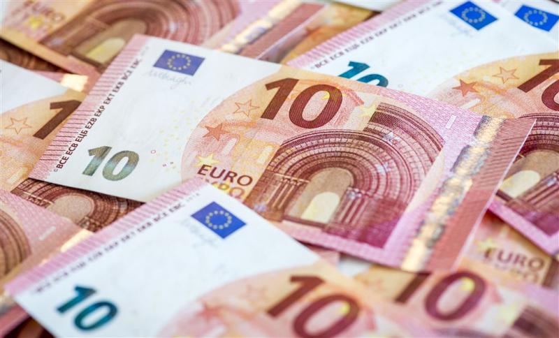 PvdA en VVD: extra geld voor landen rond EU