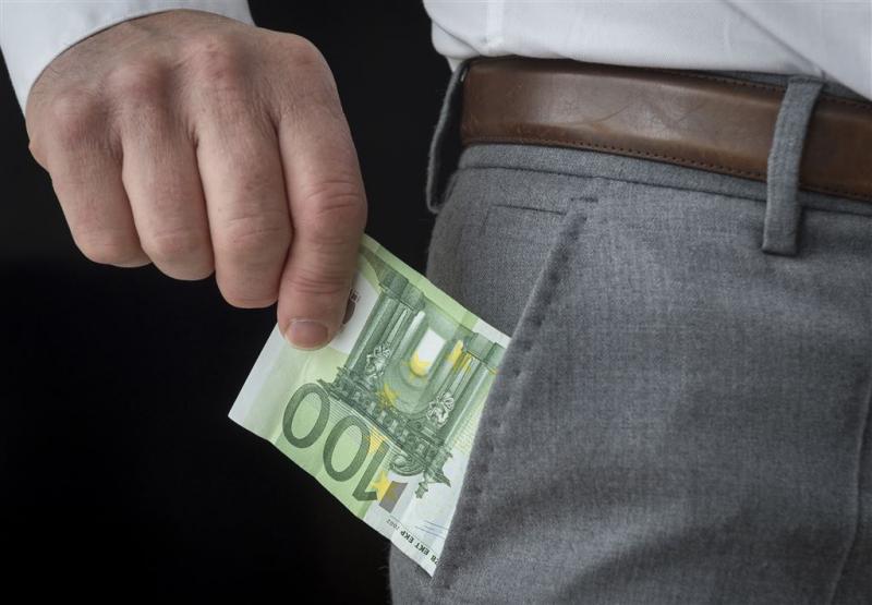 Premie zorgverzekering stijgt naar 100 euro