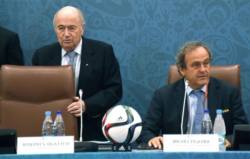 Sancties gevraagd tegen Blatter en Platini