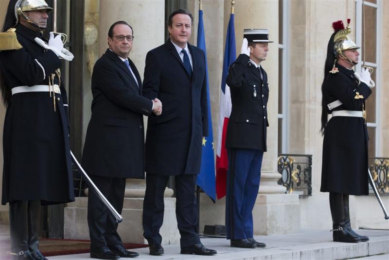 Hollande en Cameron slaan handen ineen