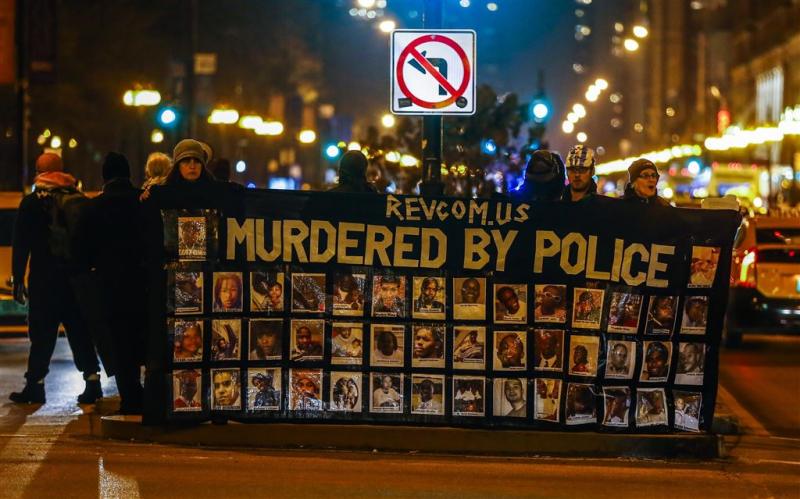 Protest Chicago na video schietende agent