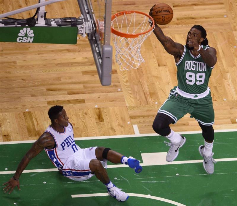 Celtics duwen Sixers dieper in moeras