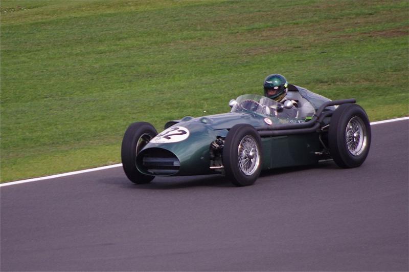 De Aston Martin DBR4 die in 1959 en 1960 aan diverse Formule 1-races deelnam (WikiCommons/David Merrett)
