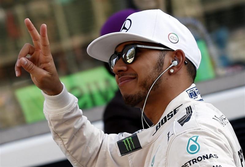 Hamilton: Rosberg is een klager
