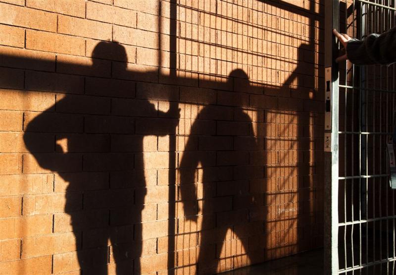 Zes jaar cel voor Brits paar om houden slaaf