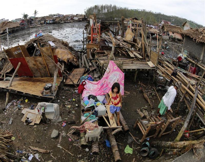 Dodental door tyfoon Filipijnen loopt op