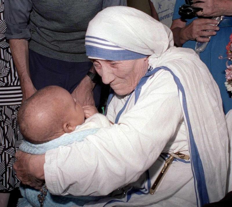 Moeder Teresa wordt heilig verklaard