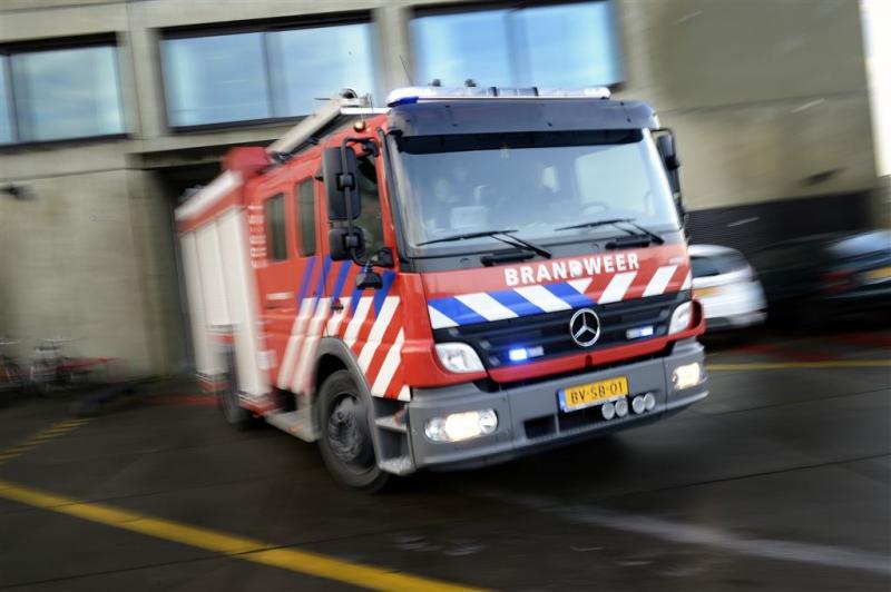 Grote brand verwoest loods in Schiedam