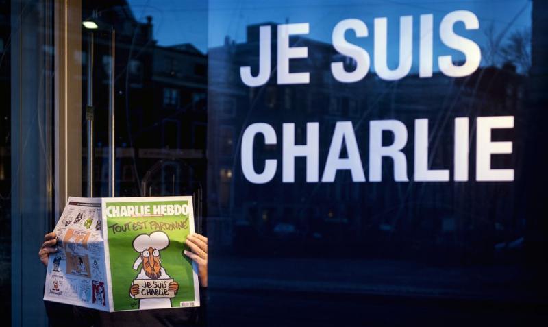 God op de omslag van Charlie Hebdo
