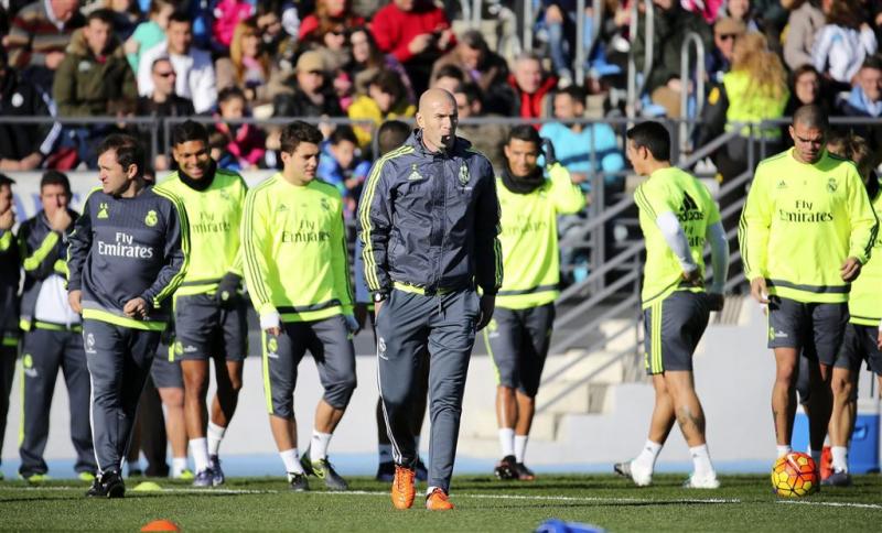 Warm onthaal Zidane bij Real