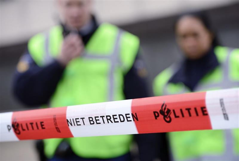 Woning Amsterdam dicht na vondst wapens