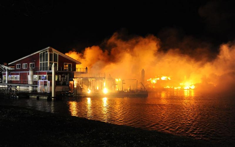 Opnieuw brand in jachthaven Wessem