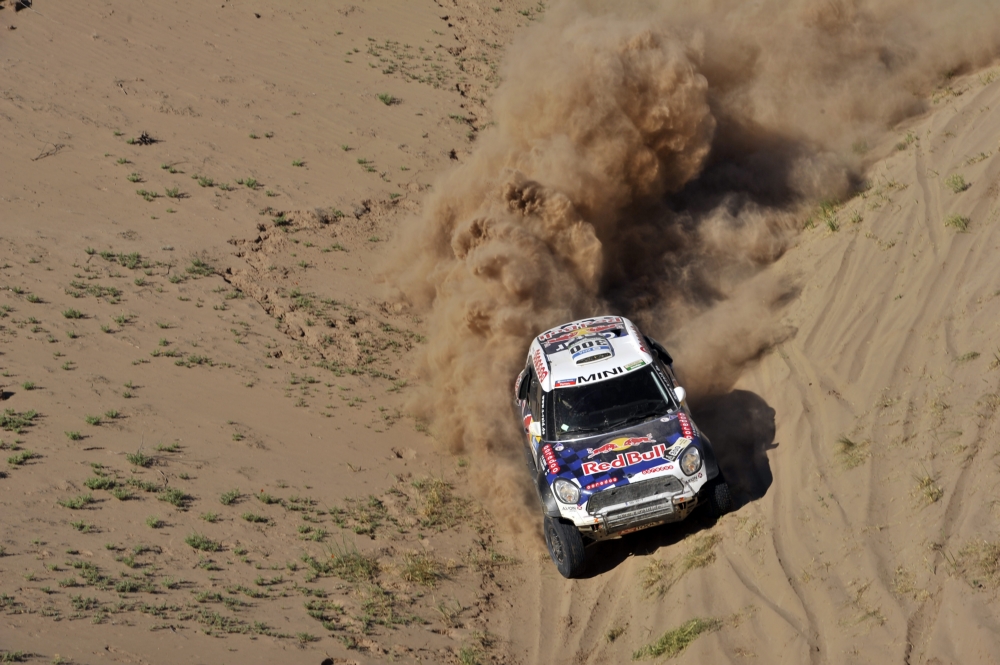 Al-Attiyah verslaagt Peugeots in elfde Dakar-etappe (Pro Shots / Dppi)