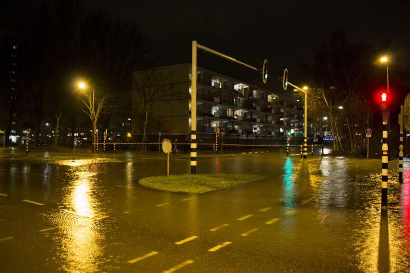 'Waterleiding Vlaardingen spontaan gescheurd'