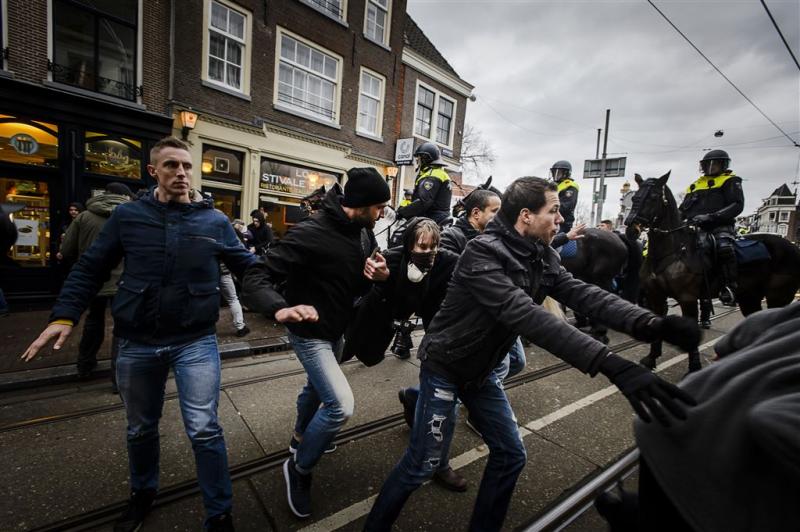 Twintig aanhoudingen rond Pegida-demonstratie