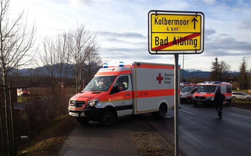 Doden en 100 gewonden bij treincrash Beieren