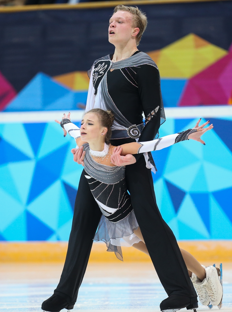 Het goud bij de paren was voor Dmitriy Sopot en Ekaterina Borisova (Foto: YIS/Jed Leicester)