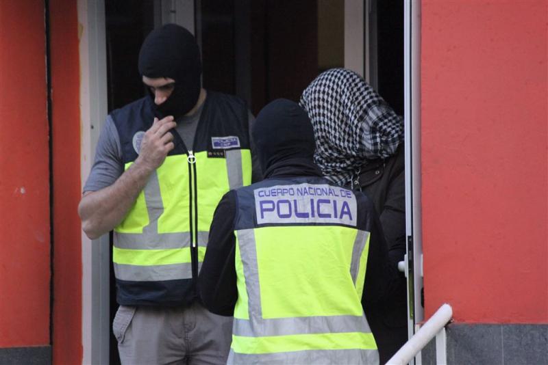 Uniformen voor IS onderschept in Spanje