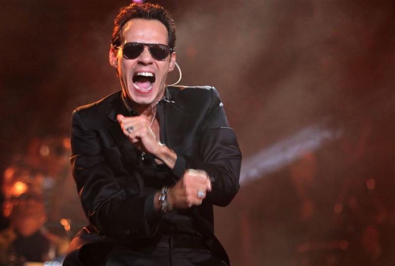 Marc Anthony opent nieuw weeshuis in Mexico