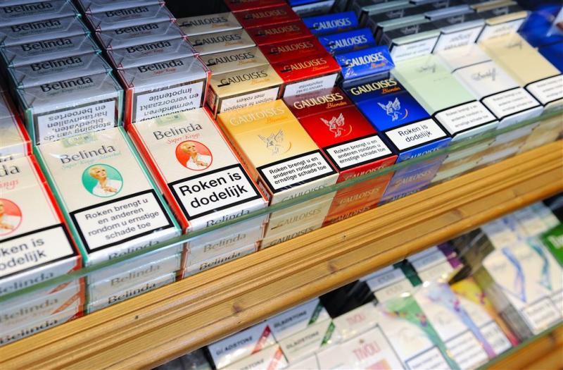 'Minder roken na verbod reclame in winkels'