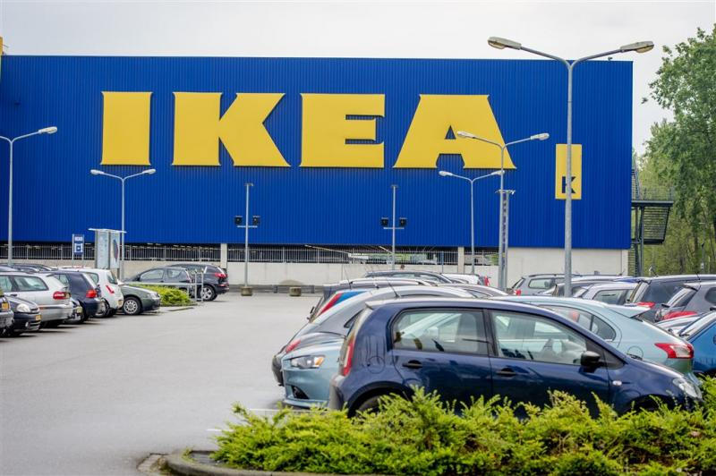 Zaterdag bij IKEA: "Opa Bakkebaard wil opgehaald worden uit de ballenbak"?  (Foto: ANP)