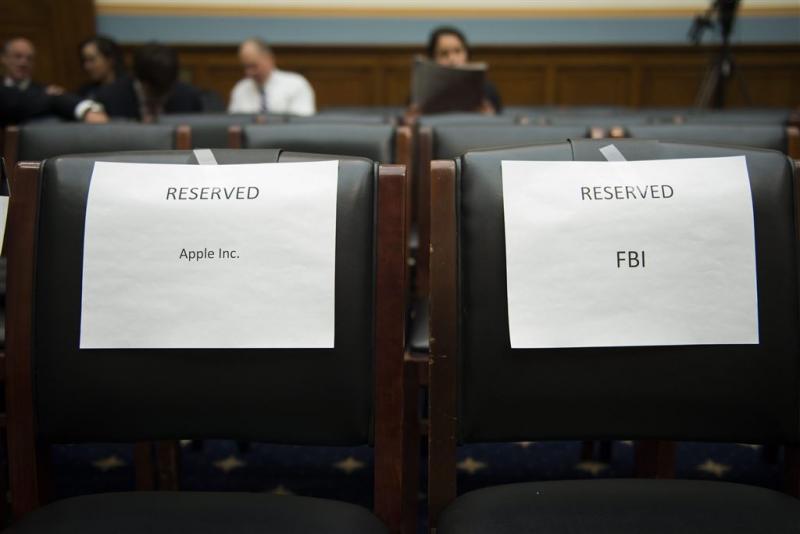 'FBI mag methode iPhone kraken geheim houden'