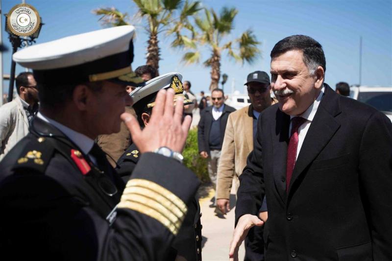 Regering Libië vast op marinebasis