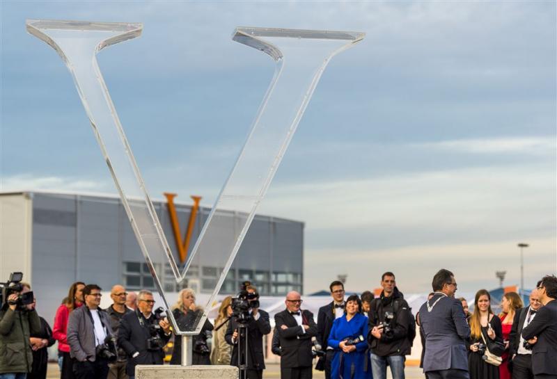 Persoonlijke spullen uit WOII in V-monument