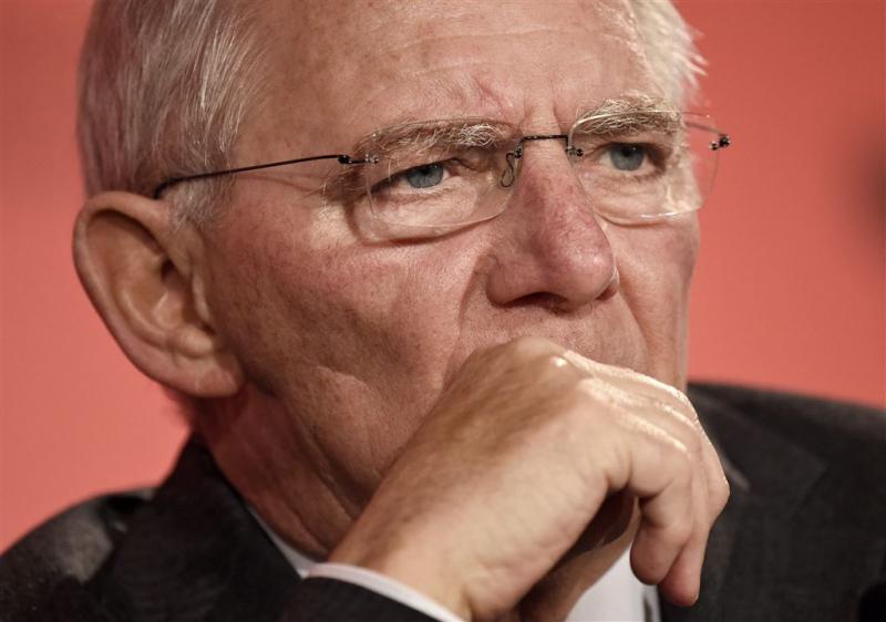 Schäuble ziet toevloed valse medicijnen