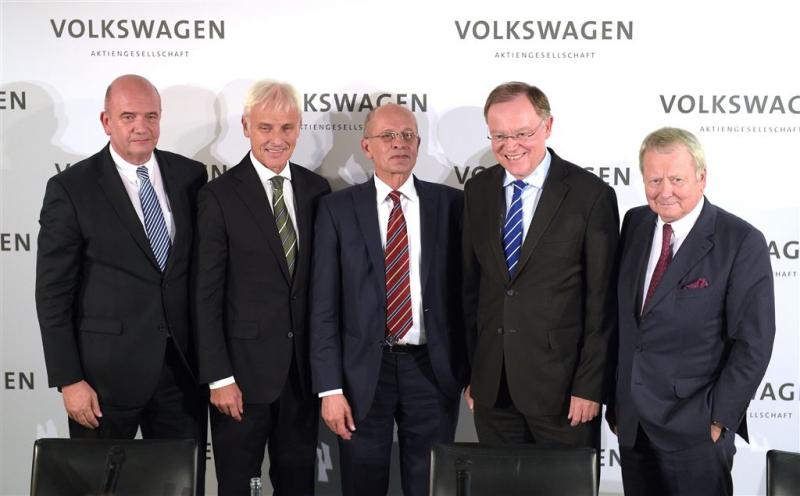 'Top VW levert aanzienlijk deel bonussen in'
