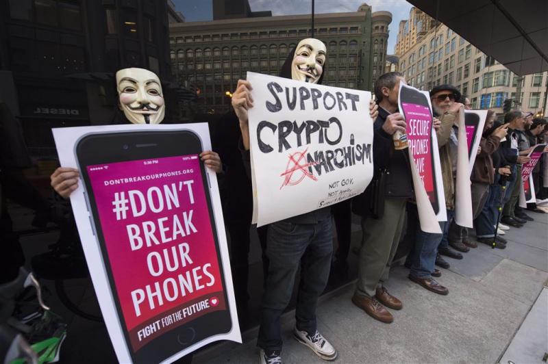 Professionele hackers hielpen FBI met iPhone