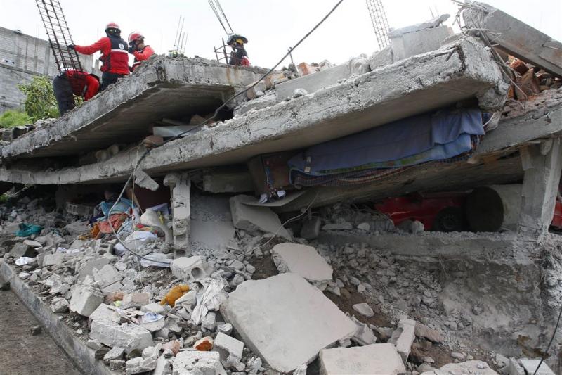 Uitbraak gevangenen na aardbeving Ecuador