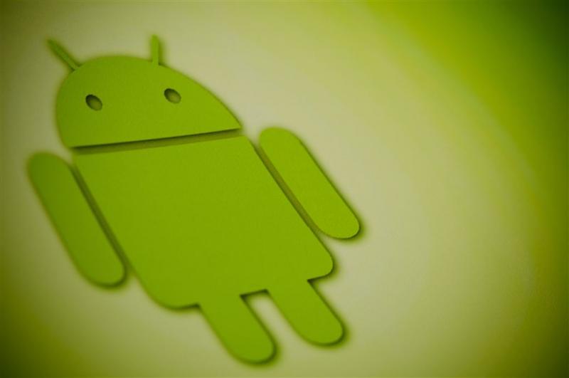 Brussel neemt Android op de korrel