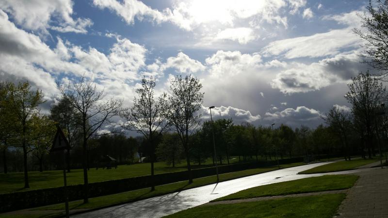 dreigende luchten boven Heerlen (Foto: Luuntje)