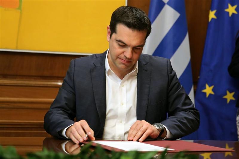 Tsipras wil EU-top over nieuwe deal