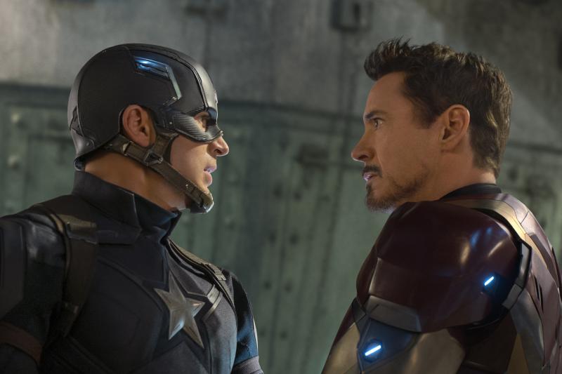 Captain America: Civil War: Steve en Tony